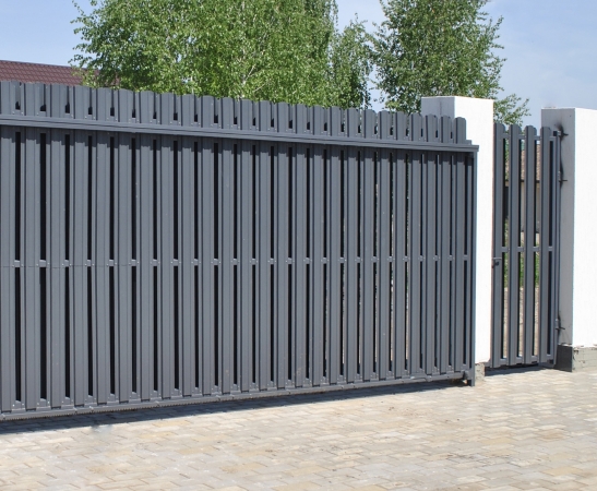 Ворота из штакетника в Елизаветинской